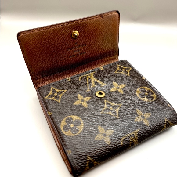 LV Monogram Trifold Wallet (authentic) - Picture 9 of 9